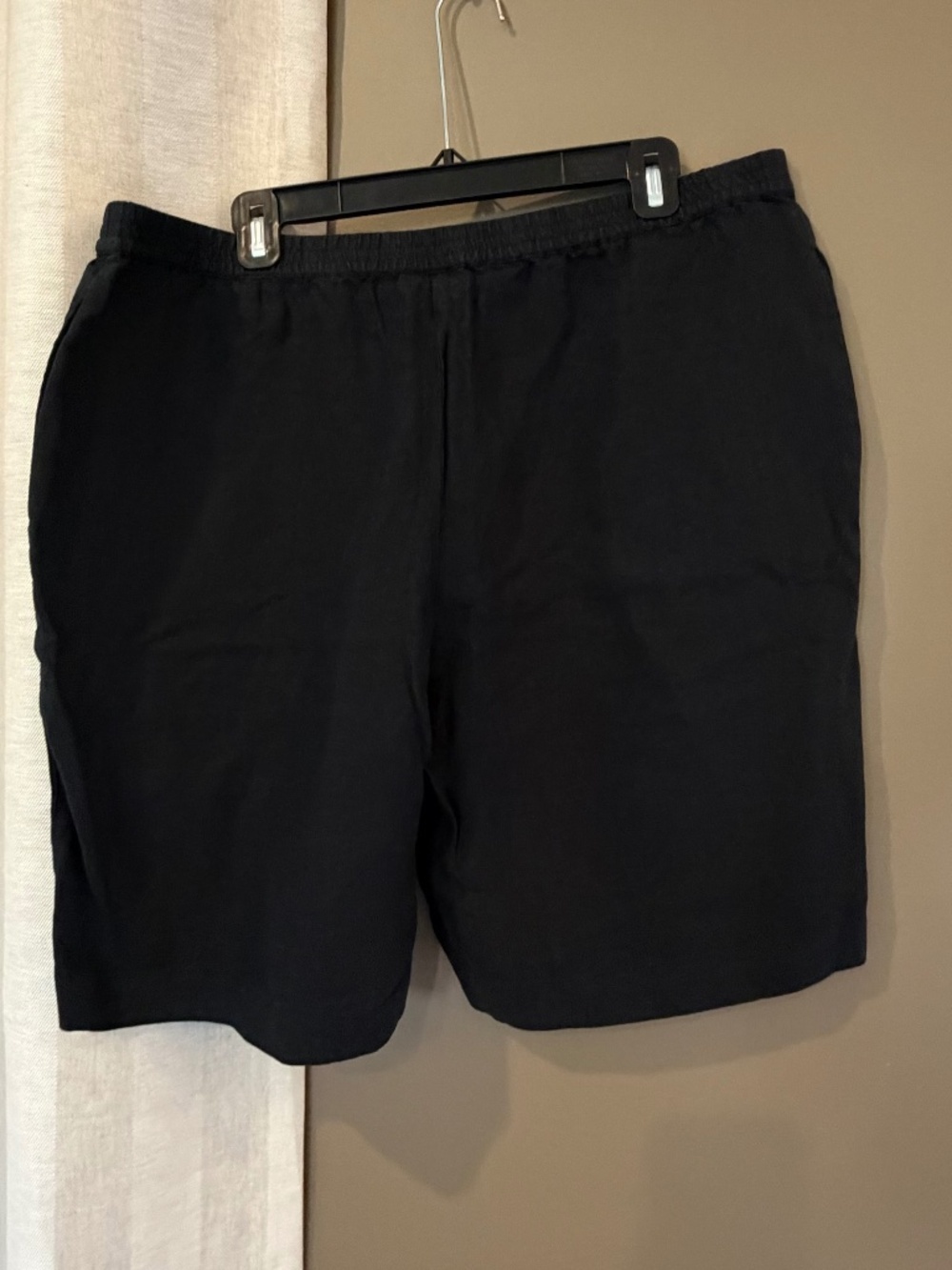 J. Jill Love Linen Bermuda Black Linen Shorts, Vacation, Summer, Size Large - Picture 3 of 10